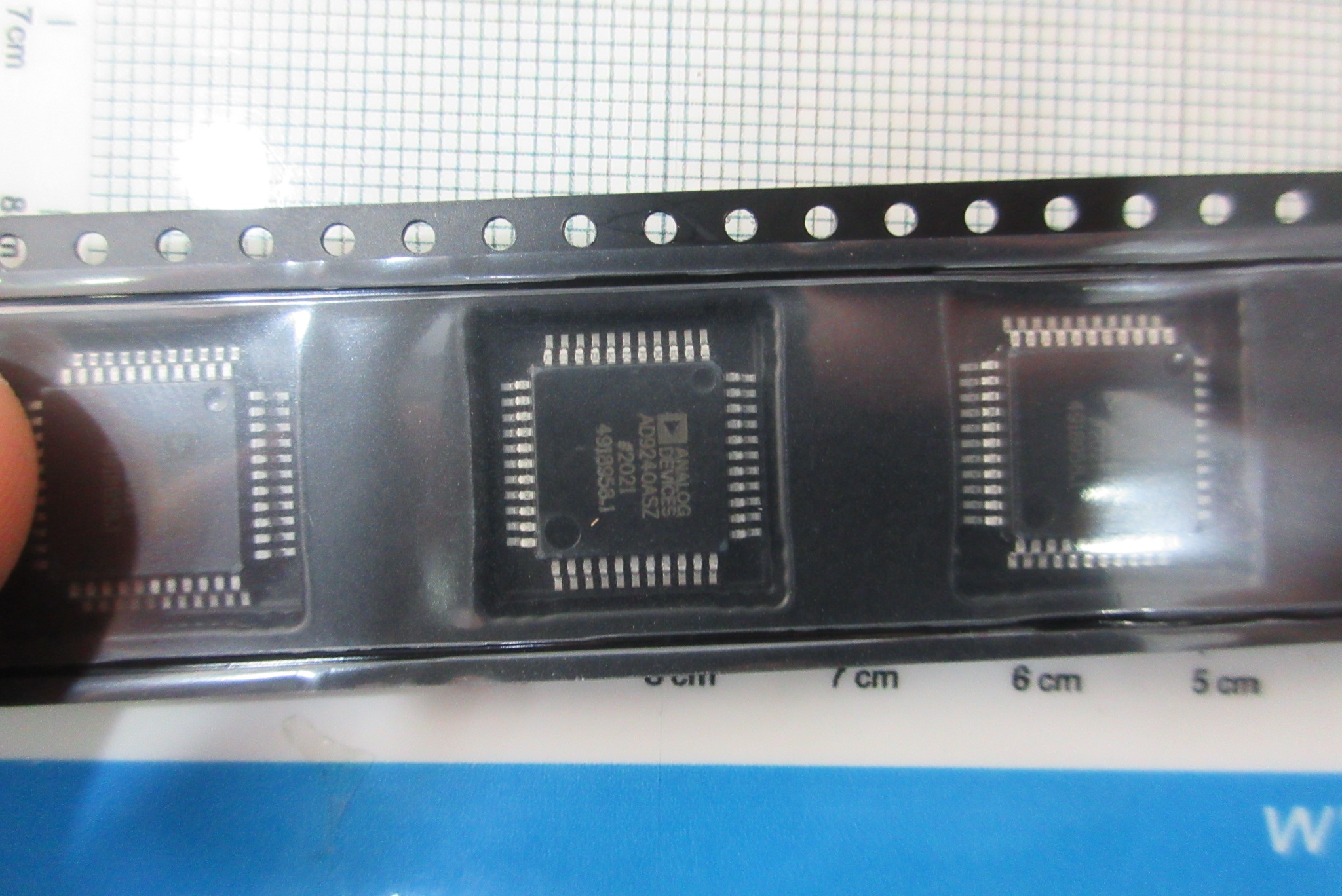 AD9240ASZRL